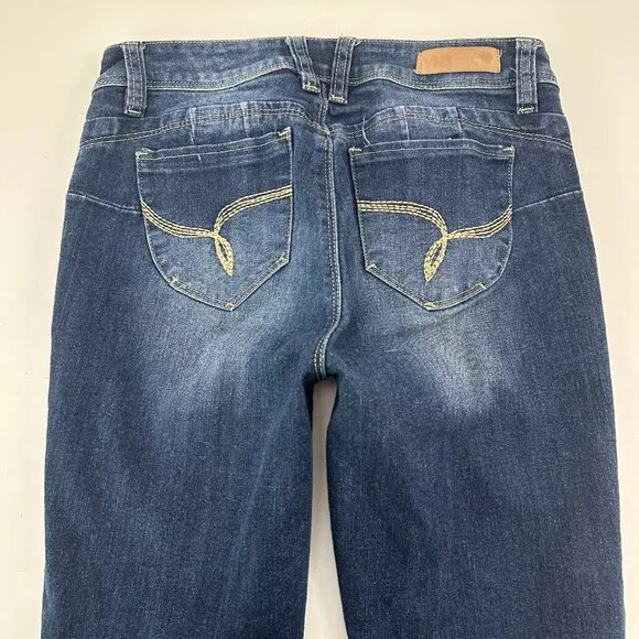 YMI Mid Rise Skinny Women's size 7 Dark Wash Blue Denim Jeans - Picture 5 of 5